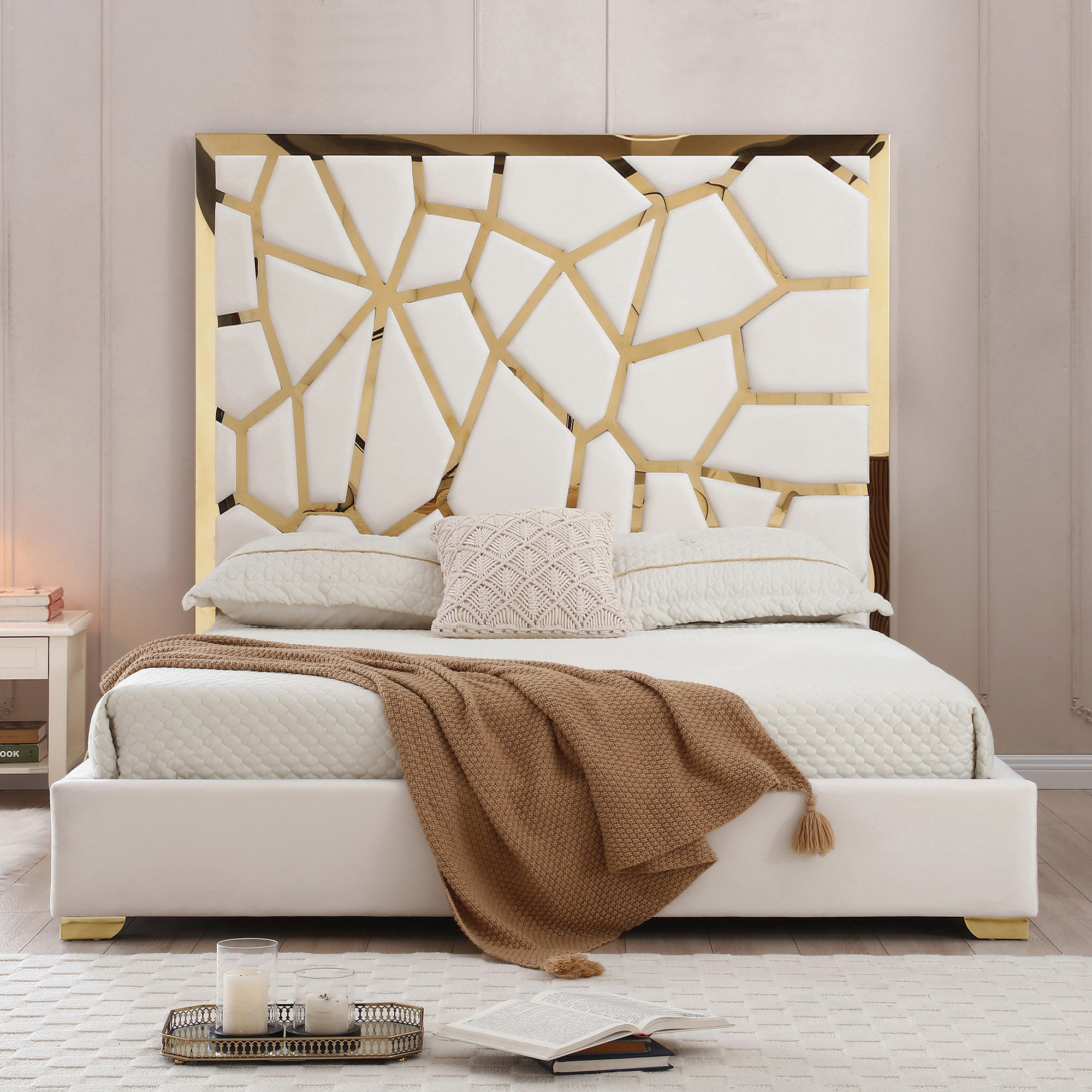 Vendhan+Upholstered+Metal+ Vendhan+Upholstered+Metal+